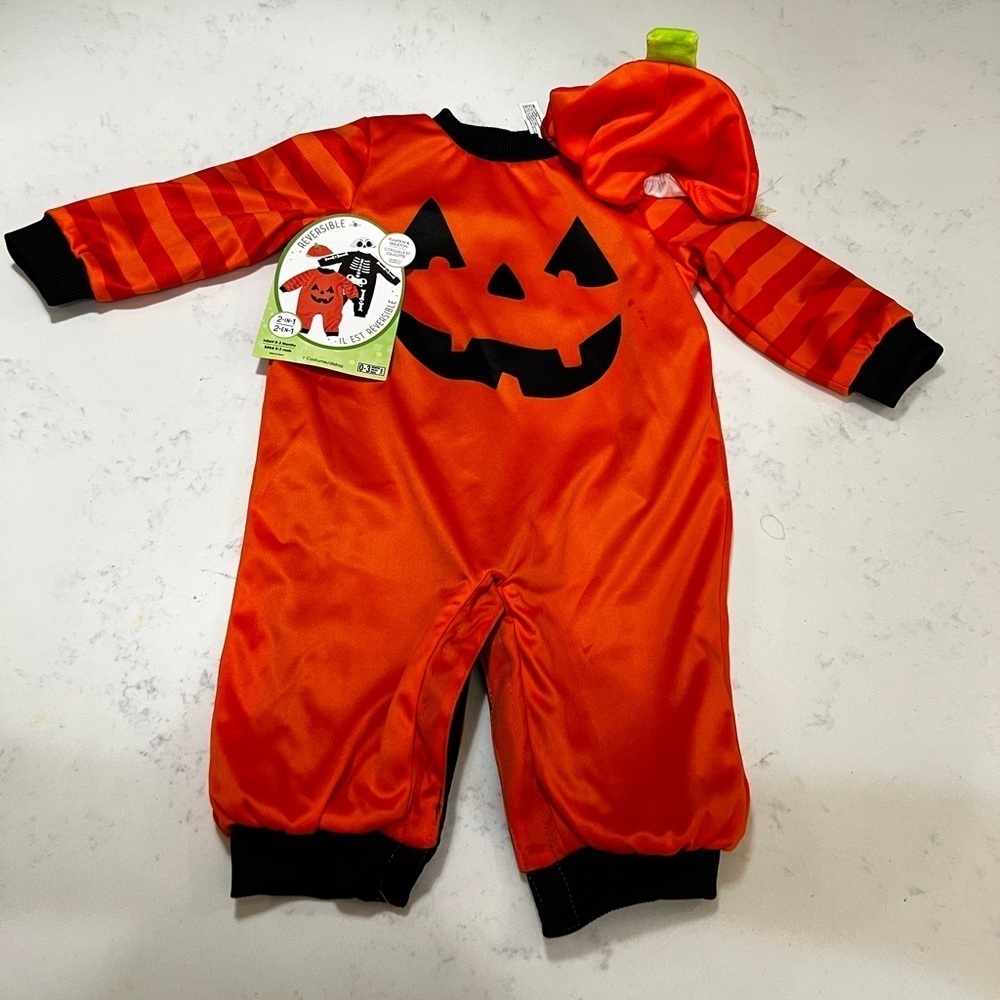 ORANGE AND BLACK PUMPKIN AND SKELATON REVERSIBLE COSTUME FOR KIDS - Picture 9 of 12